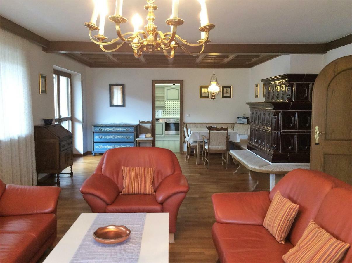 Zwischen Mozart Und Koenig Ludwig Appartement Teisendorf Buitenkant foto