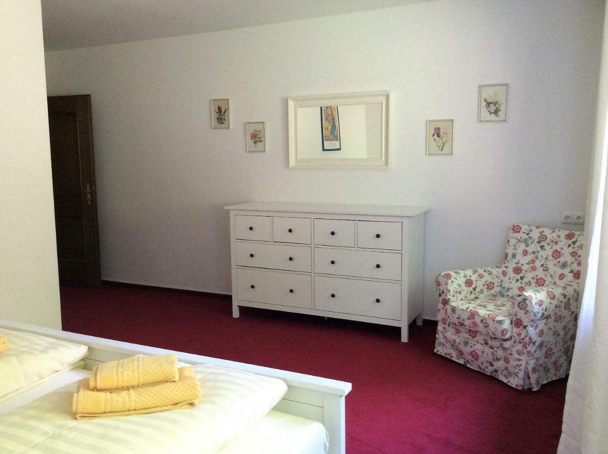 Zwischen Mozart Und Koenig Ludwig Appartement Teisendorf Buitenkant foto